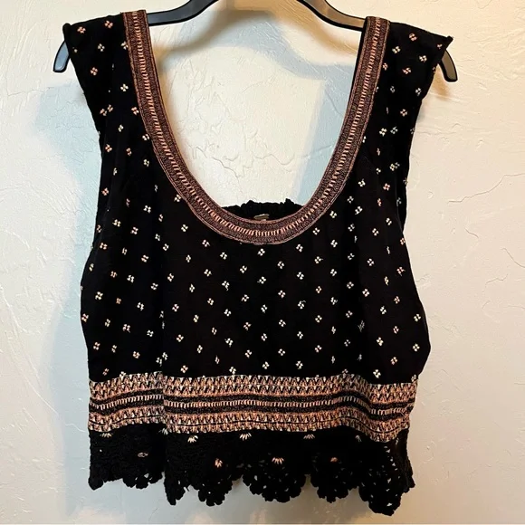 Free People Santorini Tank Top Crochet Trim Embroidered Smocked Back Size L EUC - Picture 2 of 14
